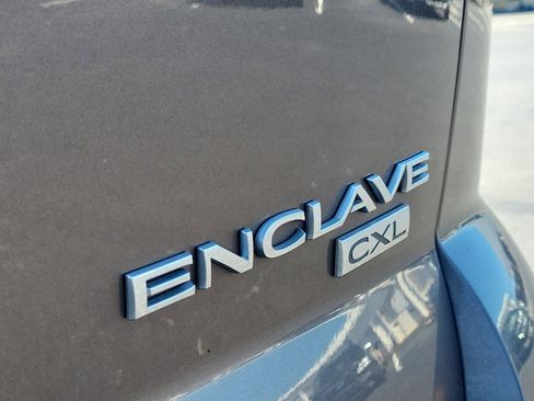 Used 2010 Buick Enclave CXL w/ Trailering Provision Package image 6