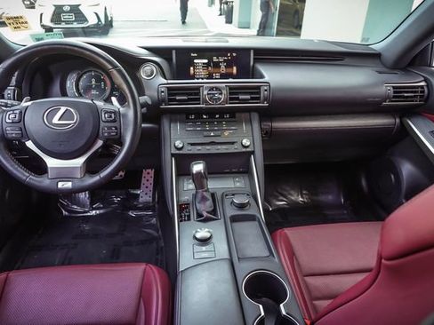 Used 2019 Lexus IS 300 F Sport w/ F Sport Package RWD image 18
