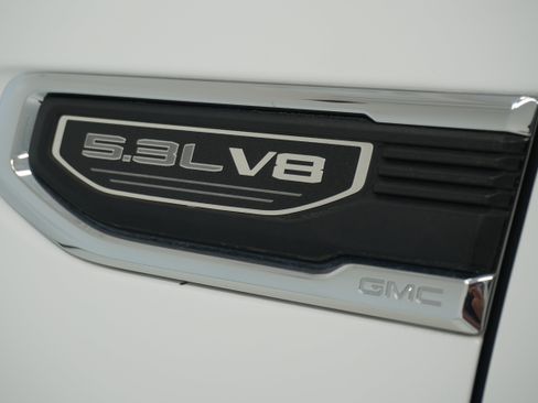 Used 2021 GMC Sierra 1500 SLT w/ SLT Premium Plus Package image 7