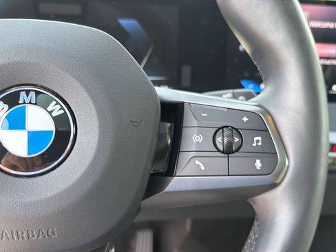 Used 2025 BMW iX xDrive50 w/ Premium Package AWD/4WD image 22