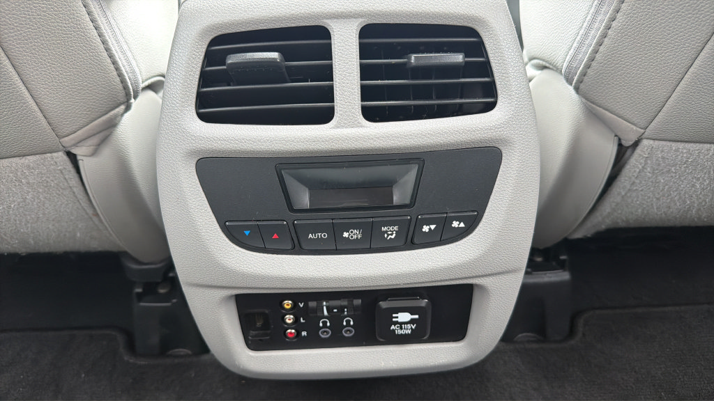 Used 2018 Honda Pilot EX-L image 11