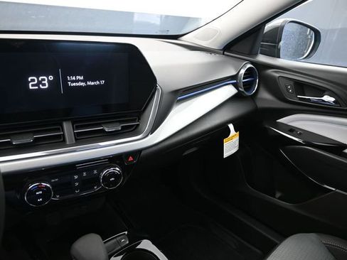 New 2026 Chevrolet Trax LT w/ Driver Confidence Package FWD image 21
