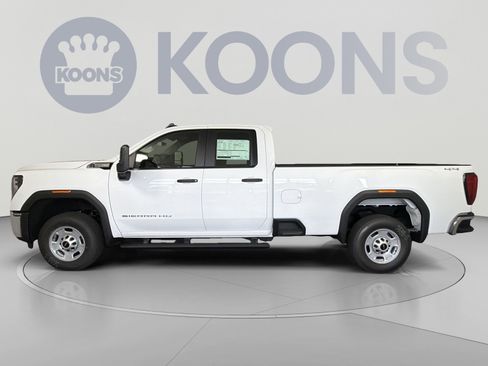New 2026 GMC Sierra 2500 Pro AWD/4WD image 2