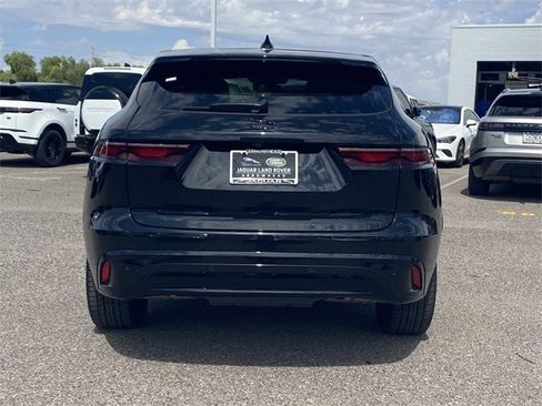 Used 2025 Jaguar F-PACE R-Dynamic S image 29