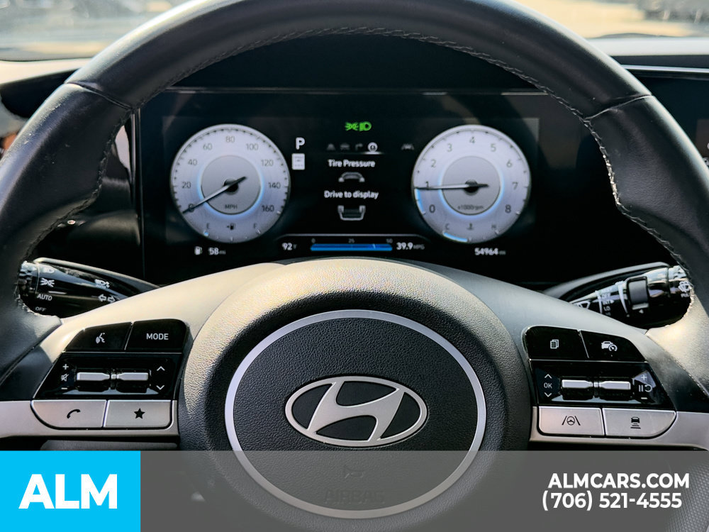 Certified 2025 Hyundai Elantra SEL FWD image 16
