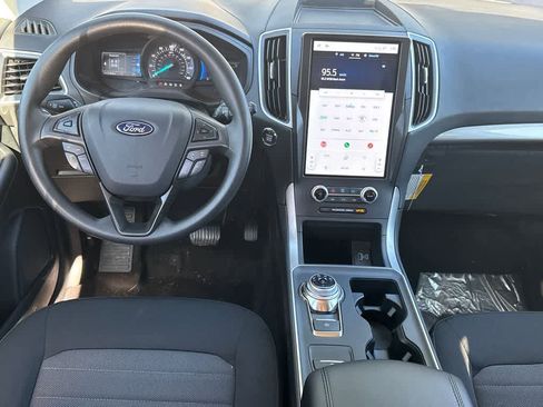 New 2024 Ford Edge SE AWD/4WD image 18
