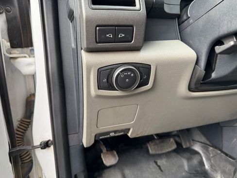 Used 2022 Ford F450 XL w/ Power Equipment Group image 16