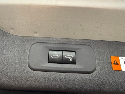 Used 2025 Lexus TX 350 AWD w/ Technology Package image 21