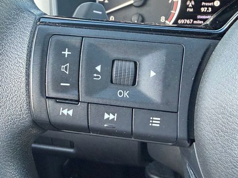Used 2021 Nissan Rogue SV FWD image 29