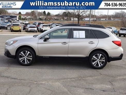 Used 2019 Subaru Outback 2.5i Limited image 5