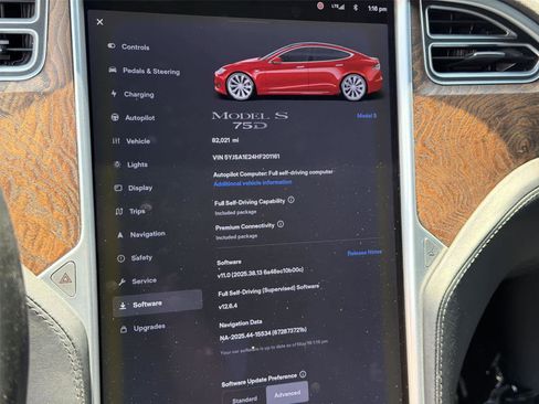 Used 2017 Tesla Model S 75D AWD/4WD image 40
