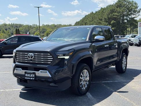 Certified 2024 Toyota Tacoma Limited w/ Limited Package (LT) AWD/4WD image 24