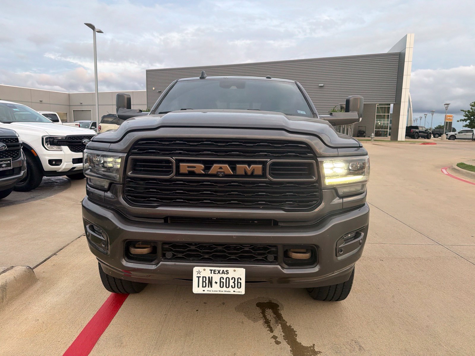 Used 2021 RAM 2500 Limited AWD/4WD image 2