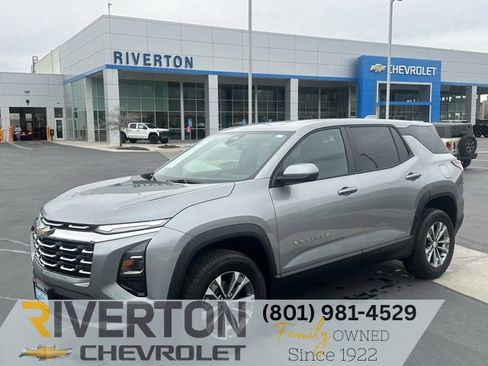 Certified 2025 Chevrolet Equinox LT image 1