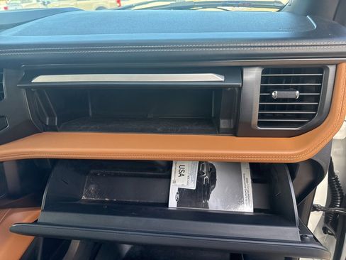 Used 2023 Ford Expedition Platinum image 47