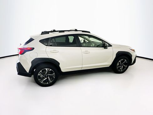 Used 2024 Subaru Crosstrek 2.0i Premium image 10