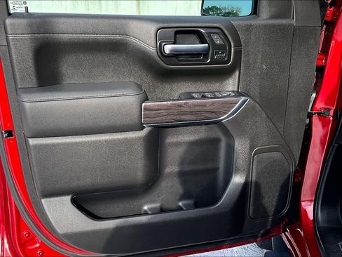 Used 2022 Chevrolet Silverado 1500 LTZ image 22