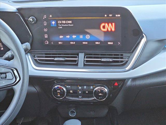 Used 2026 Chevrolet Trax LT FWD image 14