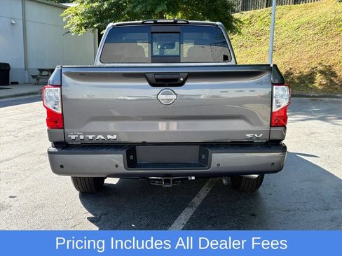Certified 2024 Nissan Titan SV w/ SV Convenience Package RWD image 7