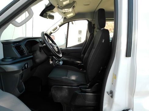 Used 2022 Ford Transit 350 XLT image 17
