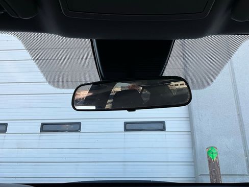 Used 2025 Nissan Altima 2.5 SV image 17