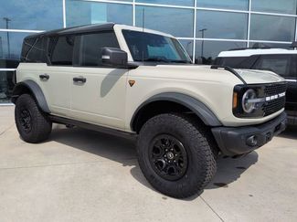 Used 2025 Ford Bronco Badlands AWD/4WD video 2