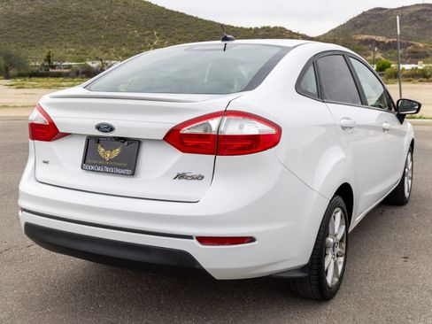 Used 2019 Ford Fiesta SE w/ Equipment Group 201A image 5