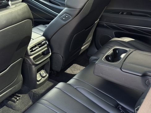 Used 2024 Genesis GV80 3.5T image 30