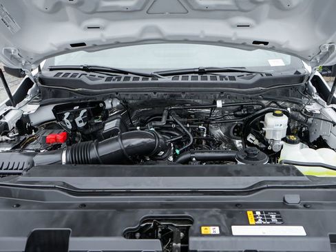 Used 2024 Ford F250 XL w/ XL Chrome Package image 12