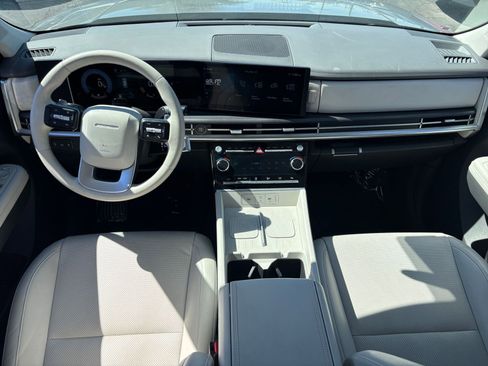 Used 2025 Hyundai Santa Fe SEL image 36