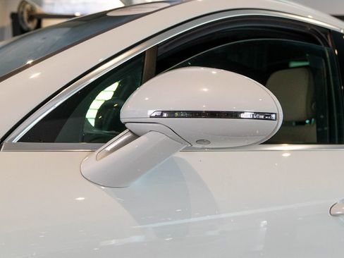 Certified 2023 Porsche Macan S AWD/4WD image 12