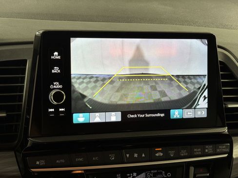Used 2026 Honda Odyssey Elite image 19
