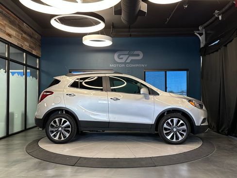 Used 2021 Buick Encore Preferred w/ Safety Package AWD/4WD image 2