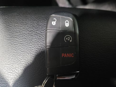 Used 2020 Jeep Compass Latitude w/ Cold Weather Group image 25