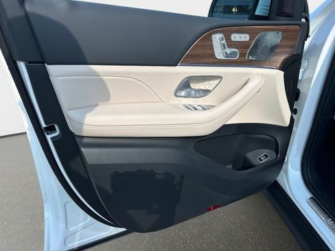 New 2026 Mercedes-Benz GLE 350 4MATIC image 17