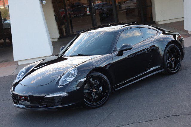 Used 2015 Porsche 911 Carrera 4 AWD/4WD image 4