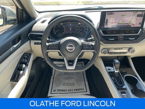 Used 2024 Nissan Altima 2.5 SL image 24