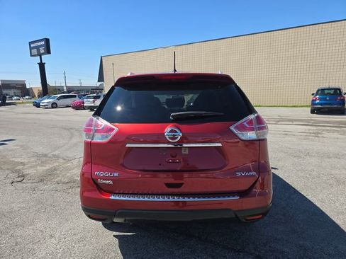 Used 2016 Nissan Rogue SV AWD/4WD image 6