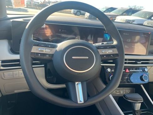 New 2025 Hyundai Tucson SEL image 22