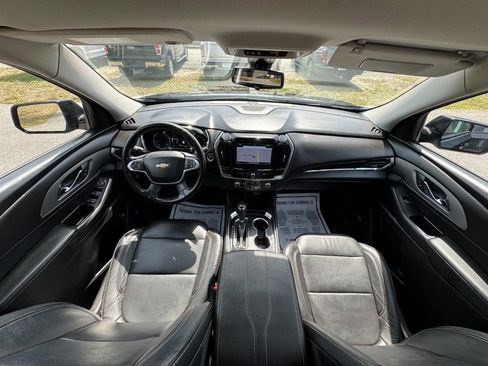 Used 2018 Chevrolet Traverse RS w/ LPO, Floor Liner Package image 14