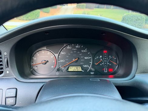 Used 2004 Honda Odyssey EX image 16