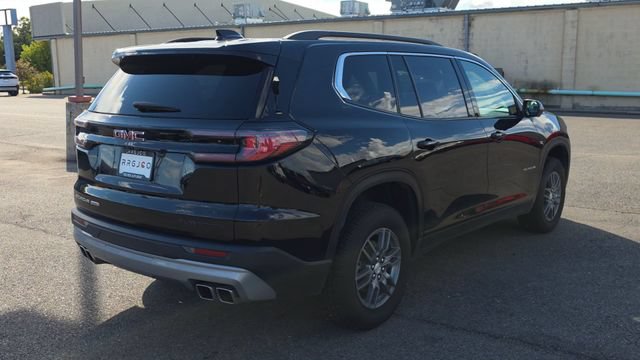 Used 2025 GMC Acadia Elevation AWD/4WD image 9