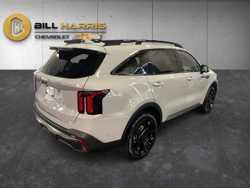 Used 2025 Kia Sorento SX Prestige AWD/4WD image 2