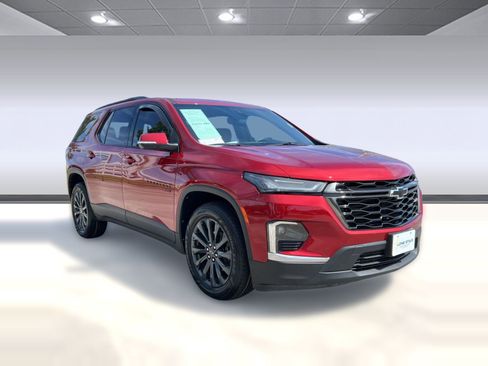 Certified 2023 Chevrolet Traverse RS image 7