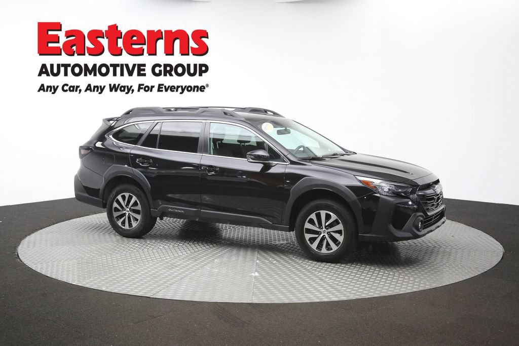 Used 2023 Subaru Outback Premium AWD/4WD image 46
