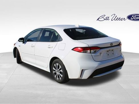 Used 2020 Toyota Corolla LE image 7