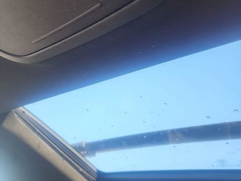 Used 2025 Ford Explorer ST image 45