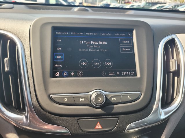 Used 2021 Chevrolet Equinox LT AWD/4WD image 23