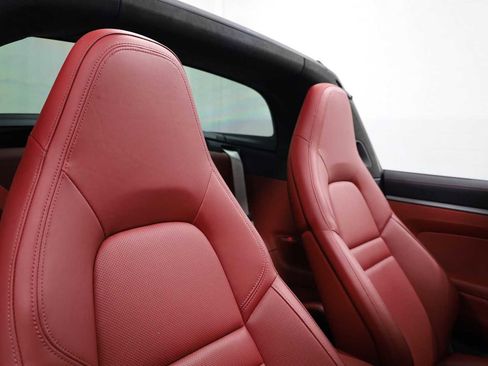 Certified 2024 Porsche 911 Targa 4S image 19