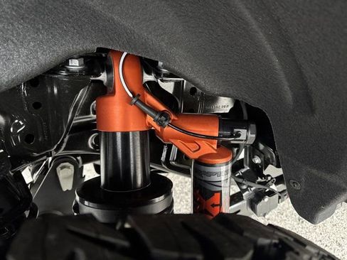 New 2025 Ford Bronco Raptor image 5